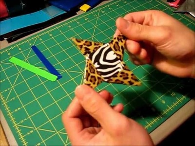 Mini tutorial - Duct tape Ninja star (Method 2)