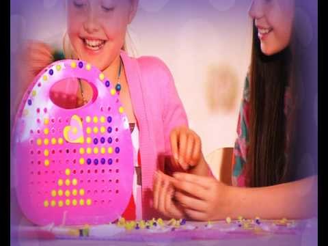 Crayola Creations - Design a Bag: Girls' Craft Fashion Toy
