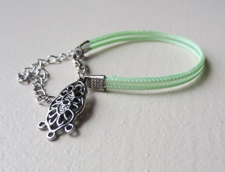 DIY - Zip Bracelet (recycled)