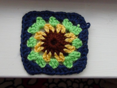How to Crochet a Granny Square Sunflower