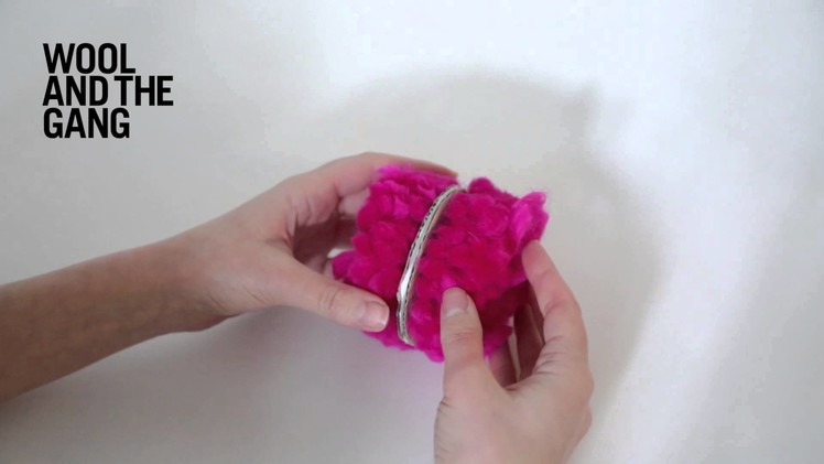 How To Make Pompoms