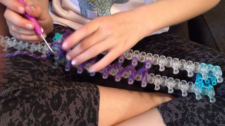 HOW TO MAKE A SCARF with a rainbow loom