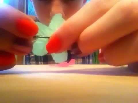 How To Make Hair Clips out of a Hawaiian Flower Necklace