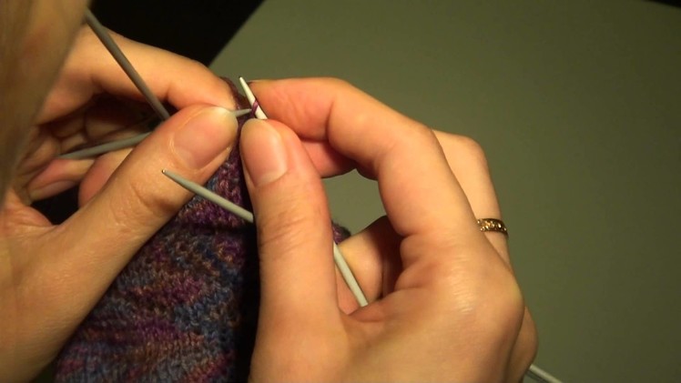 Knitting back backwards