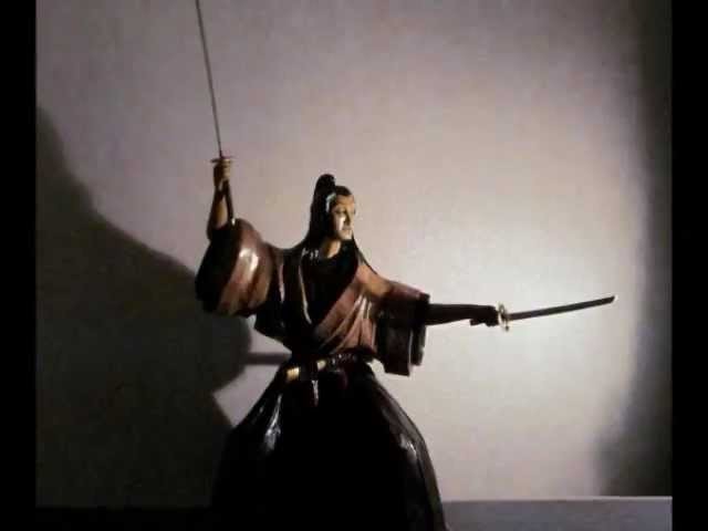 Amazing paper sculpture of Miyamoto Musashi