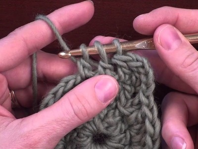 Crochet Decreases: Decreasing 1 Stitch in Double Crochet
