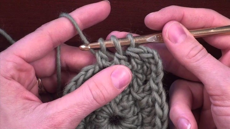 Crochet Decreases: Decreasing 1 Stitch in Double Crochet