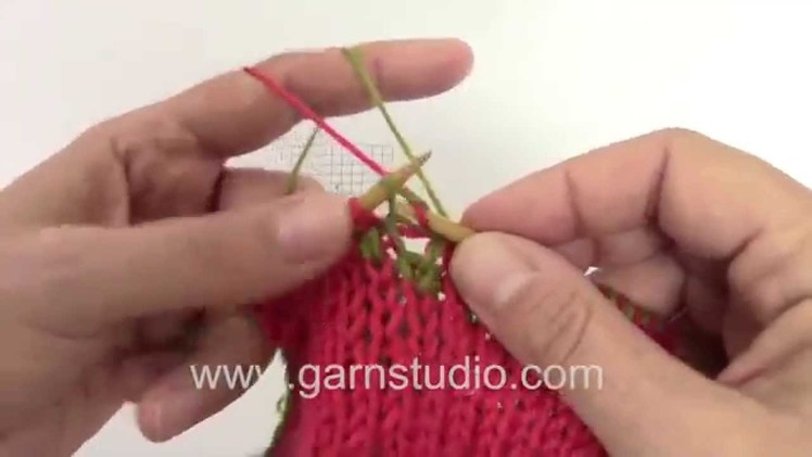 DROPS Knitting Tutorial: work pattern in double knitting