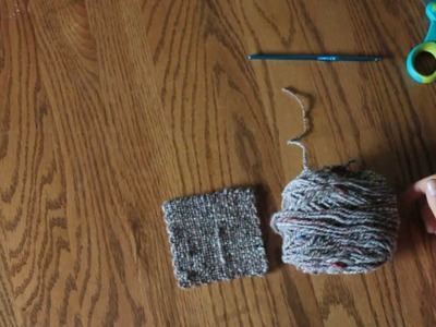 How-To Crochet a border on a Zoom Loom Square