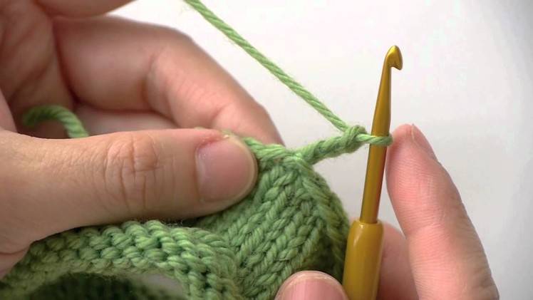 How to Knit and Crochet on the Same Fabric
