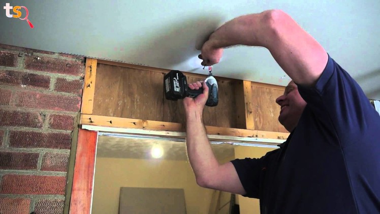 Tommy's Trade Secrets - How to Plasterboard a Ceiling