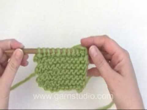 DROPS Knitting Tutorial: How to make a picot edge (back and forth).