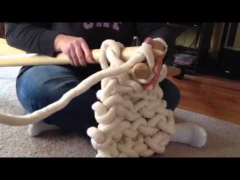 Giant Knitting by Go-Girl