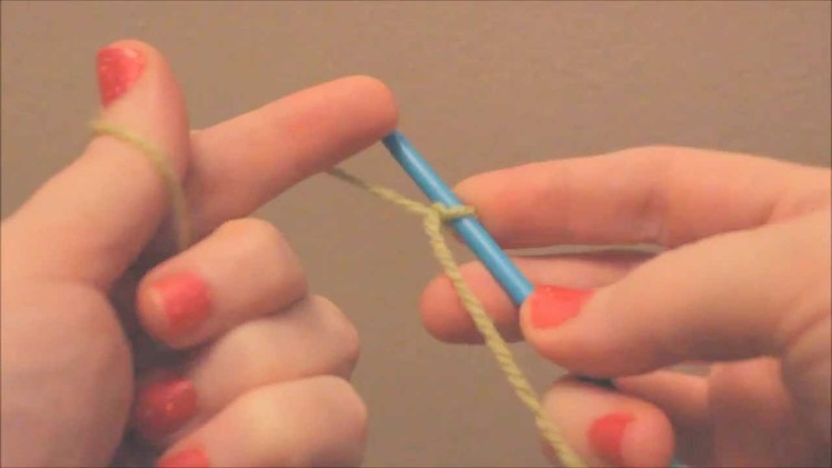 How to cast on - Knitting for Beginners