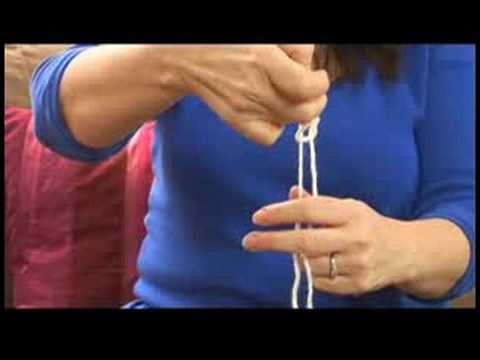 How to Knit : Knitting Instructions: Make Slip Knot