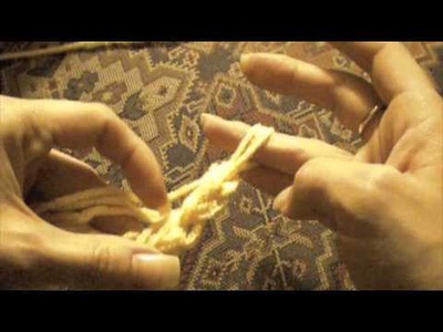 How to: Start a Finger Crochet Chain & Single Stitch