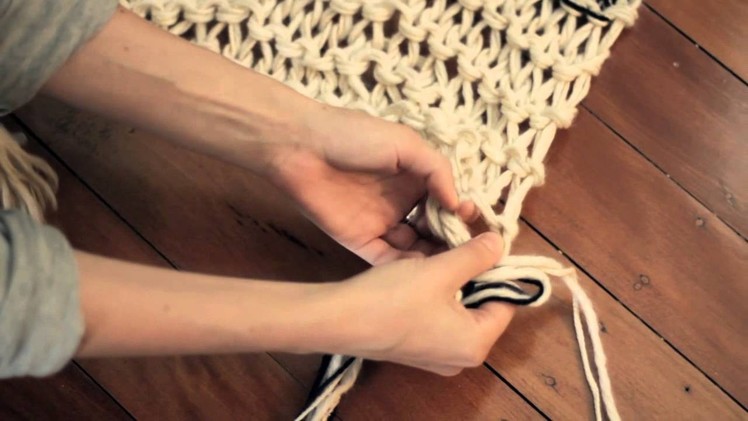 KNOTS & KNITS "How To Knit A Scarf" Episode 3: Adding Tassels To Your Scarf To Finish The Look