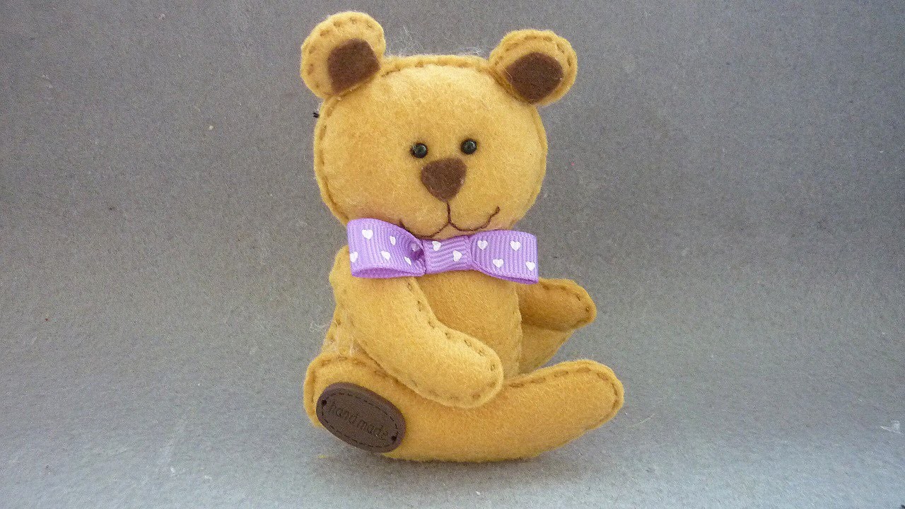 Make a Pretty Teddy Bear Toy - DIY Crafts - Guidecentral