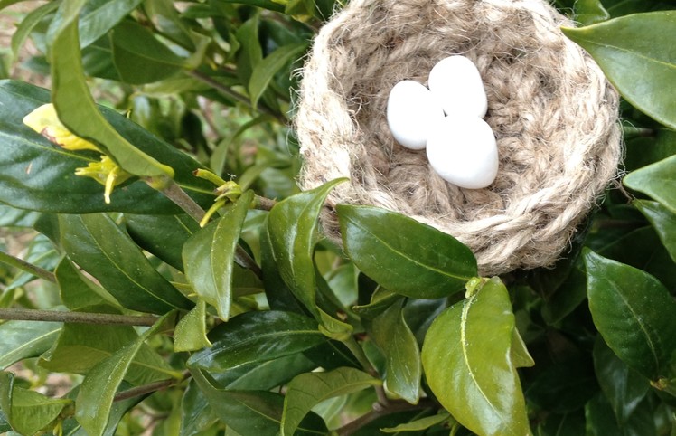 Make It Monday - Crochet A Bird's Nest