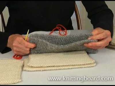 Sewing knit pieces together