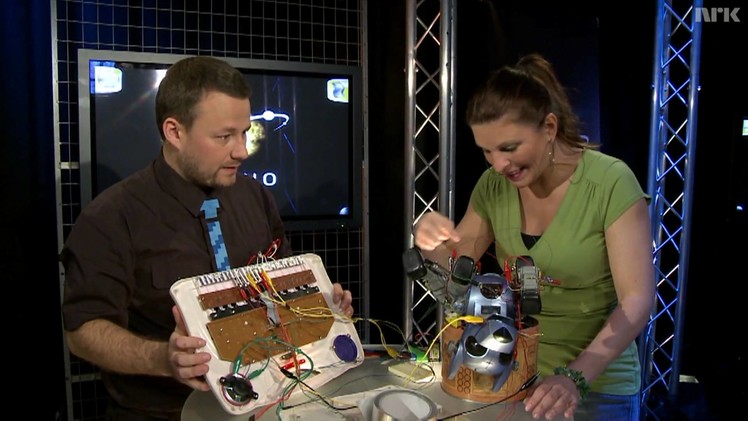 DIY - Toy Synthesizer Controlled Animatronic Frankenstein Robodog