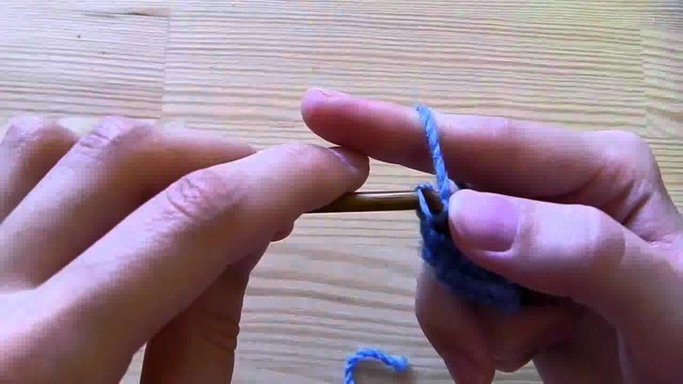 Knitting basics - knit stitch + garter stitch for left handed