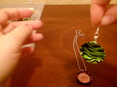 How to make a Bottle Cap necklace, DIY (tutorial) by shopbgd.com