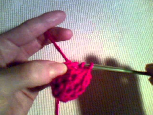 How to Crochet - Heart Bookmark Pattern Tutorial (Part 1)
