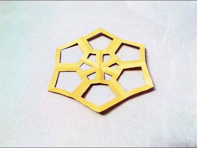 How to make a kirigami paper snowflake - 4 | Kirigami. Paper Cutting Craft, Videos and Tutorials.