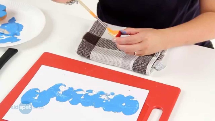 How To Make An Apple Print Caterpillar | Kids Craft Activities