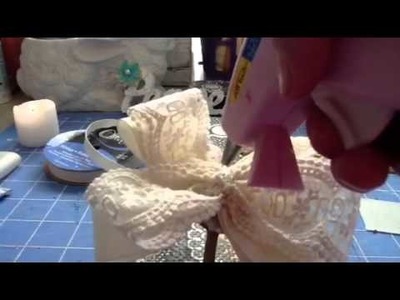 Finish the lacy flip flop tutorial