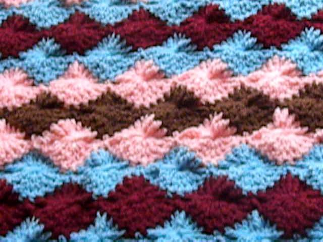 Beautiful crochet baby blanket 1
