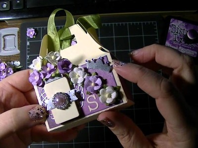 Wild Orchid Crafts - A Little Gift Box