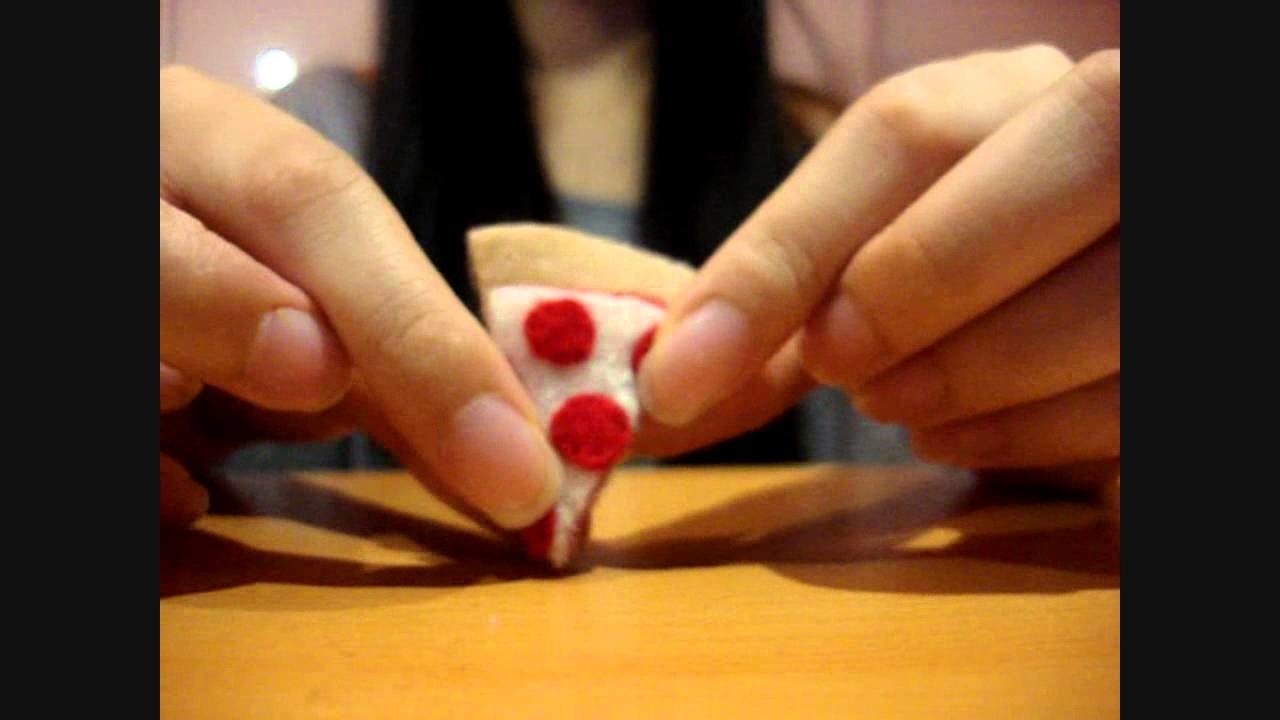 DIY- How to make a Pizza Keychain Phonechain