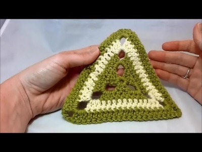 Motif of the Month March 2013: Part 3 Triangle Granny Square
