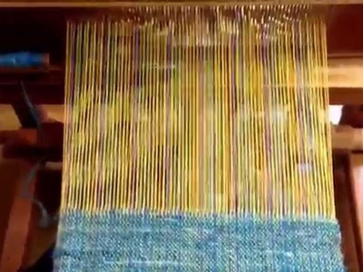 Weaving on a Japanese loom in detail