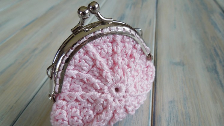 (Crochet) How To - Crochet a Coin Purse and Sew in Purse Frame Handles