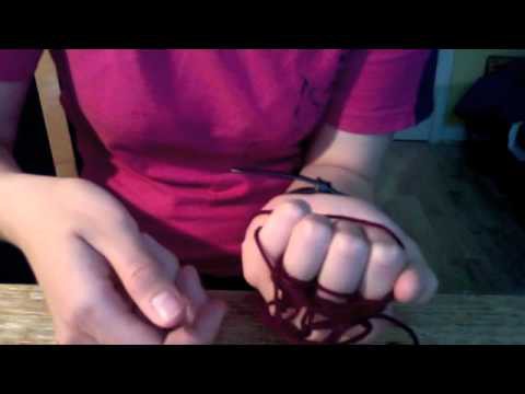 How to Finger Knit (Finger Knitting Tutorial)