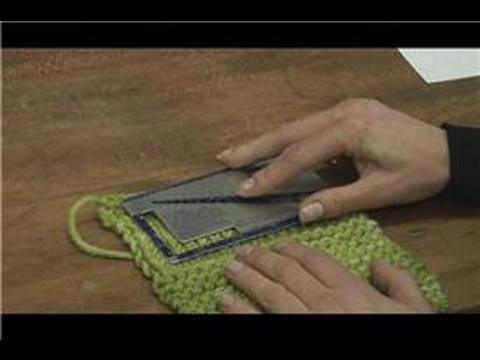 Knitting Tips : How to Gauge Knitting Stitches