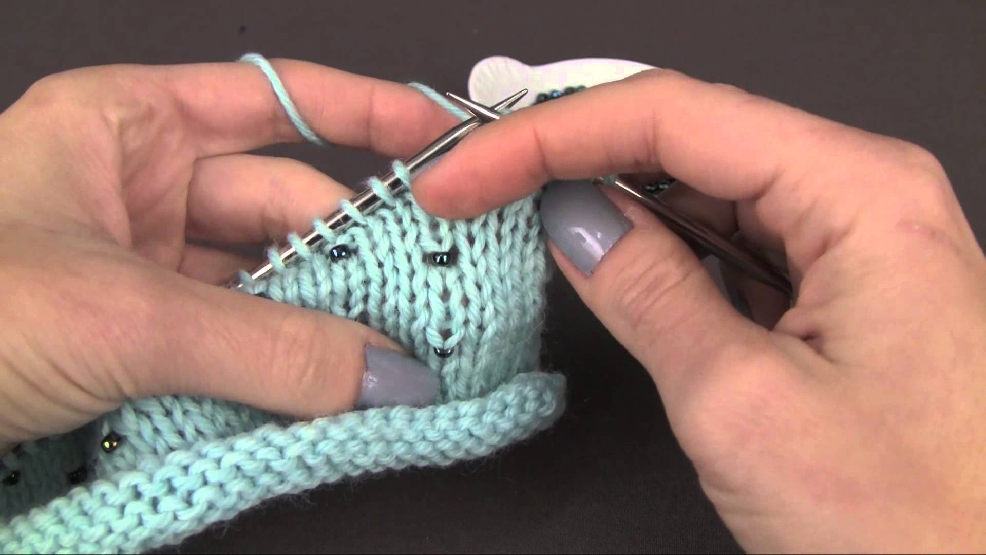 Knitting with Beads: the crochet hook method