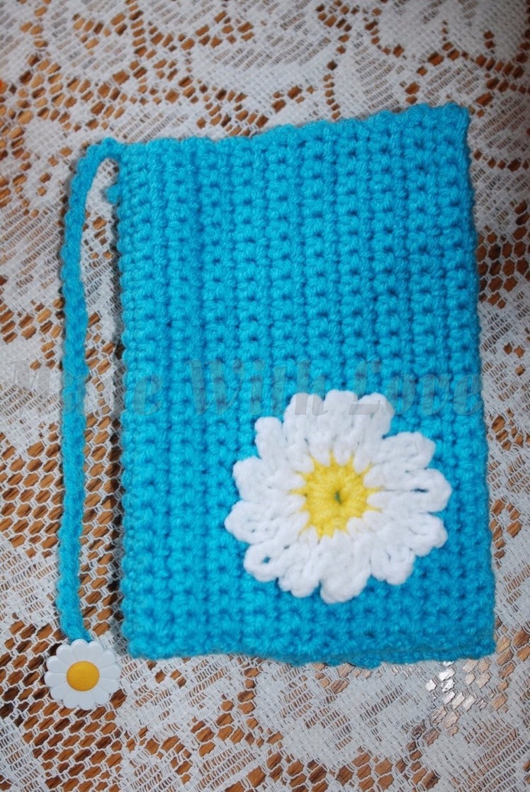 **My Very First Crochet Tutorial Ever. Glama's Daisy Book Cover