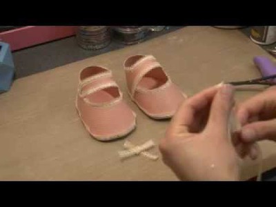 Paper baby shoe papercraft tutorial