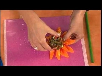 1513-1 Pinecone sunflowers on Hands On Crafts for Kids