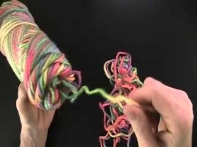 Crochet Knit How To Tips - Pull From The Center of the Yarn Skein