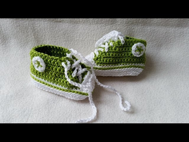 Crocheting baby shoes - Sneakers for babies with subtitles Part 4.5 by BerlinCrochet