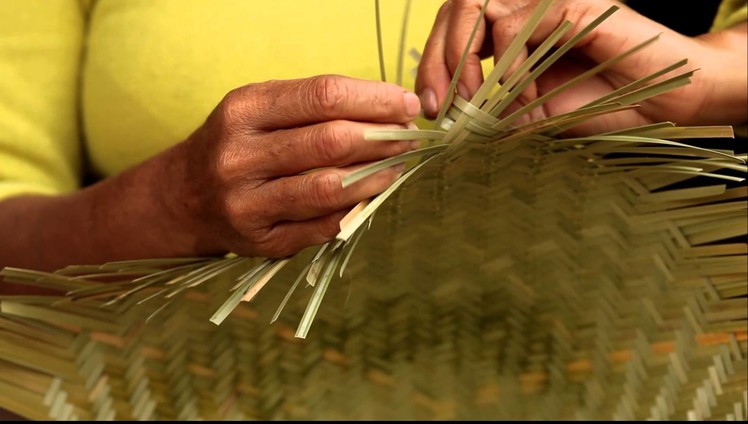 HD - Phontong Handicrafts Basket Weaving