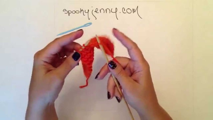 How to Knit a Halloween Scarf for Beginners: Binding Off - Part 4 of 5