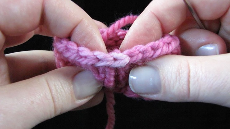 Neaten The Last Stitch Of Your Bind-Off In The Round - Bind-Off Trick