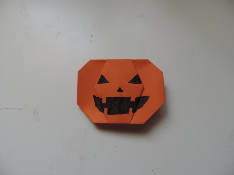 Origami Halloween Pumpkin (Jack o' Lantern). (Instructions)