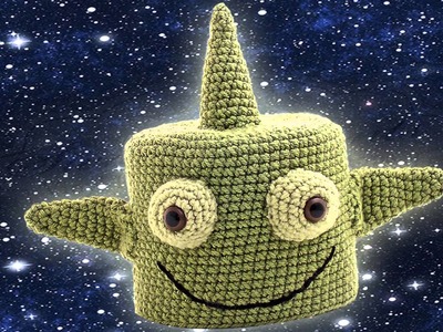 Alien ~ Amigurumi Crocheted Toilet Paper Cover